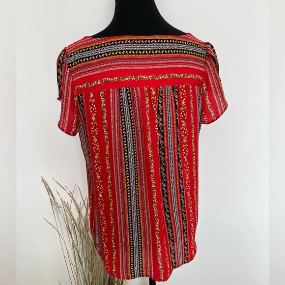 Loft light and flowy red patterns blouse size medium petite - Picture 2 of 6